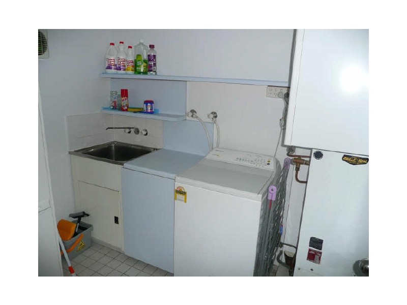 18/107 The Esplanade, Cairns QLD 4870