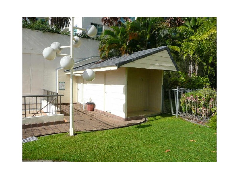 18/107 The Esplanade, Cairns QLD 4870