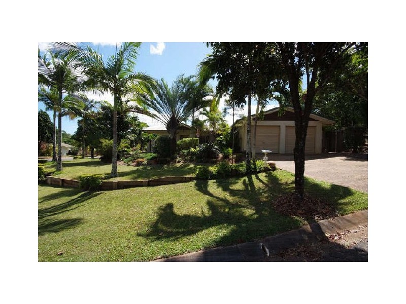 6 Wheeler Court, Brinsmead QLD 4870