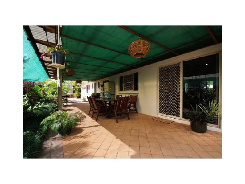 6 Wheeler Court, Brinsmead QLD 4870