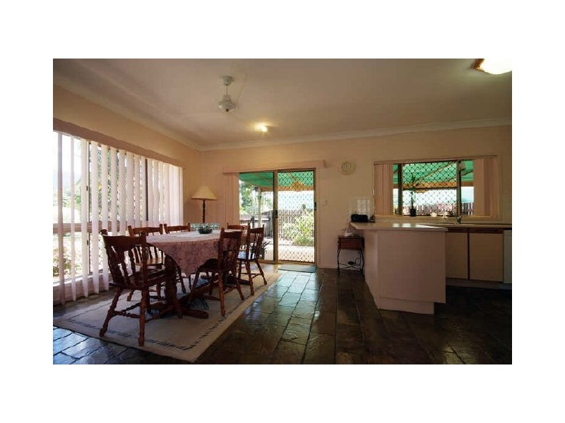 6 Wheeler Court, Brinsmead QLD 4870