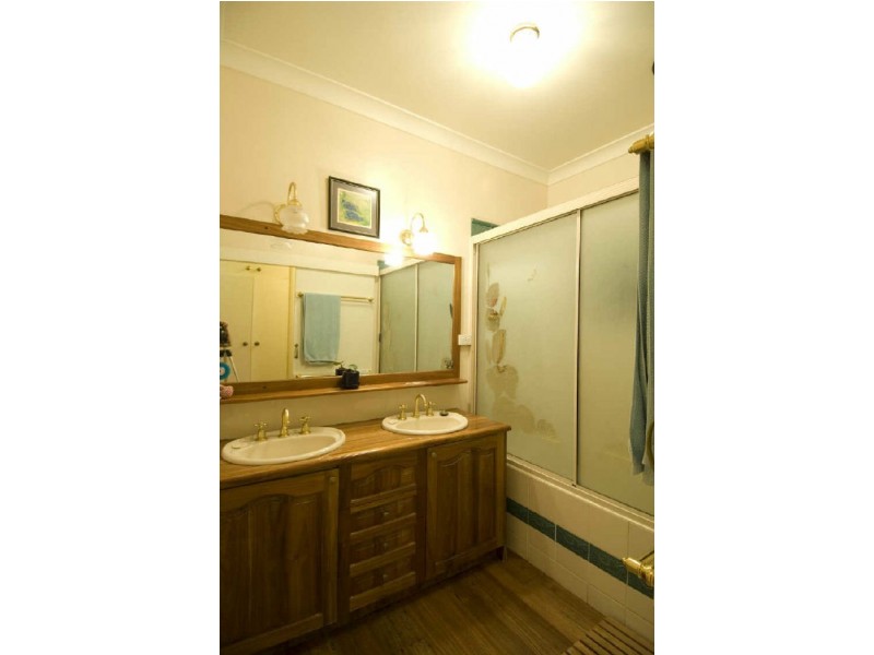 116 Hillview Crescent, Whitfield QLD 4870
