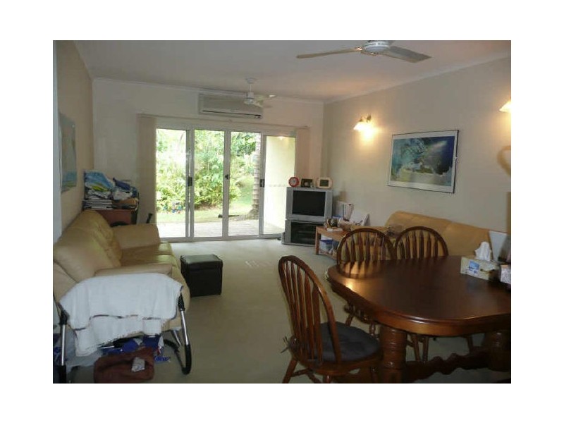 15/1 McGregor Street, Mooroobool QLD 4870