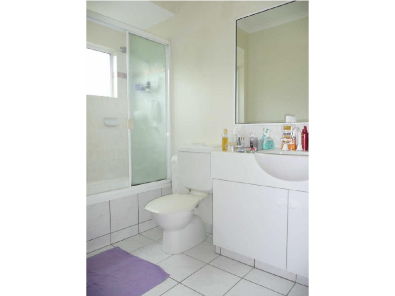 15/1 McGregor Street, Mooroobool QLD 4870