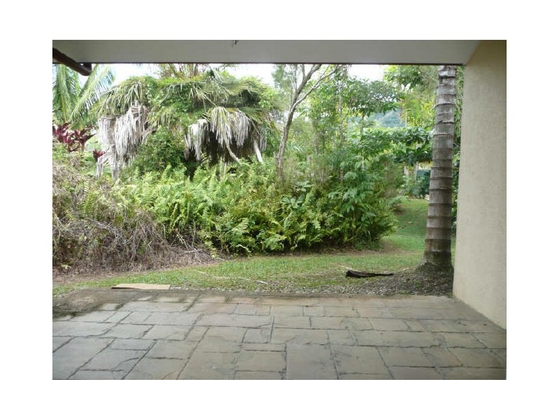 15/1 McGregor Street, Mooroobool QLD 4870