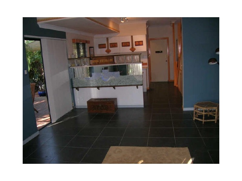 1/179 Kamerunga Road, Freshwater QLD 4870