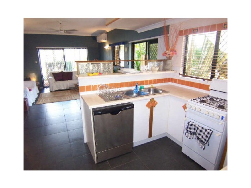 1/179 Kamerunga Road, Freshwater QLD 4870