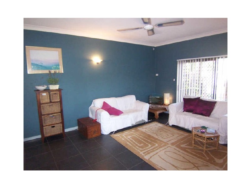 1/179 Kamerunga Road, Freshwater QLD 4870