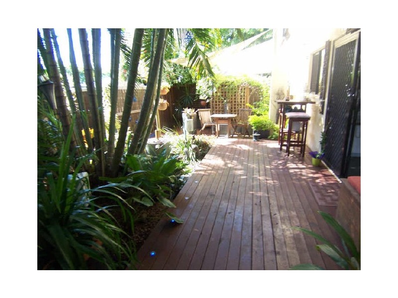 1/179 Kamerunga Road, Freshwater QLD 4870