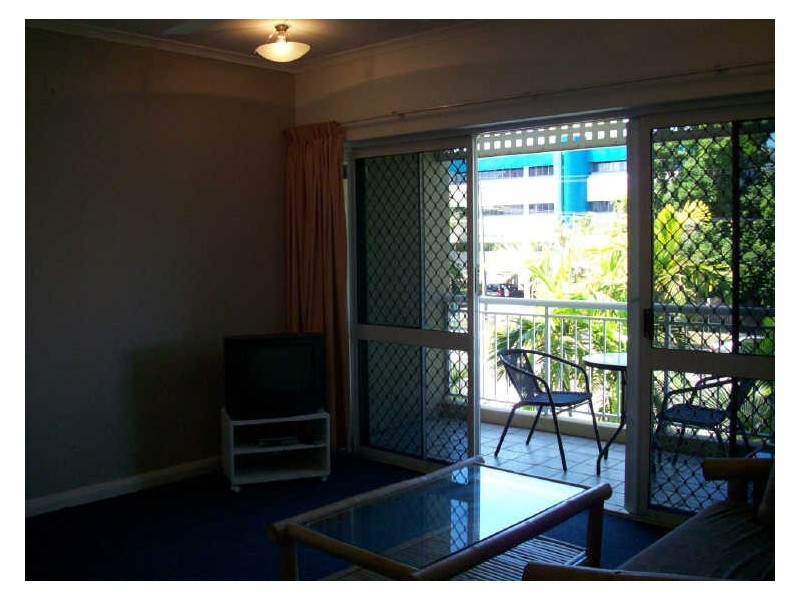9/14 Upward Street, Cairns QLD 4870