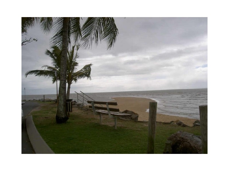 251 OShea Esplanade, Machans Beach QLD 4878