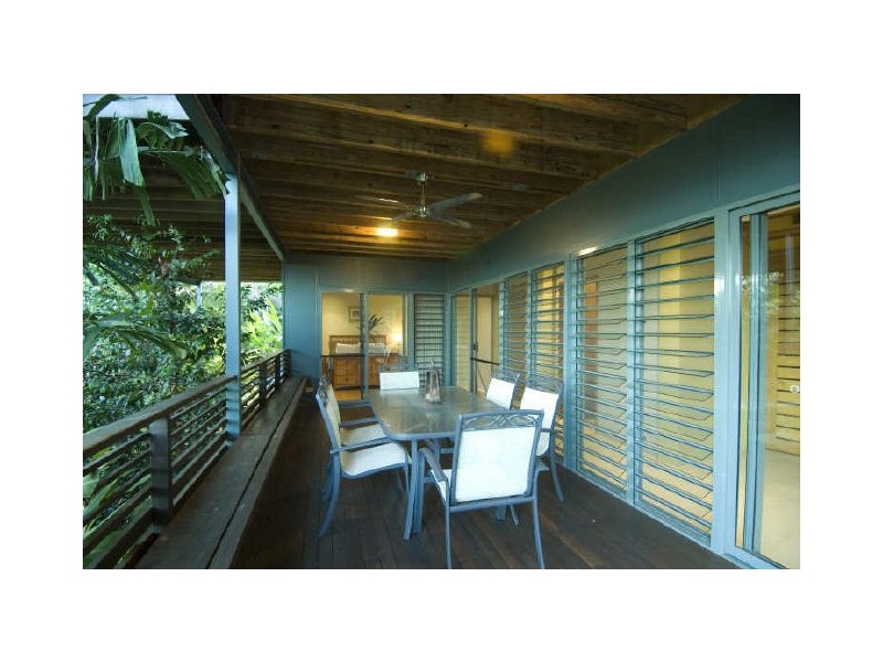 3 Knott Court, Whitfield QLD 4870