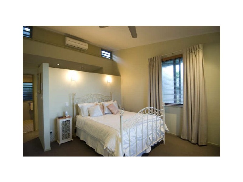 3 Knott Court, Whitfield QLD 4870