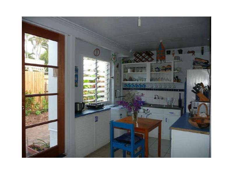 115 Mann Street, Westcourt QLD 4870