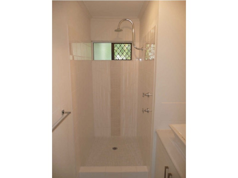 10/7 McPherson Close, Edge Hill QLD 4870