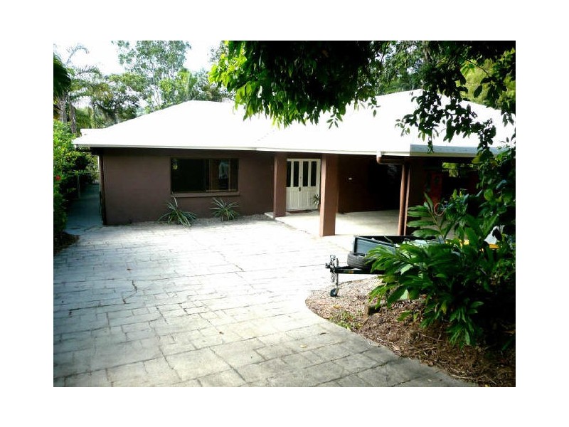 17 Tolson Close, Brinsmead QLD 4870