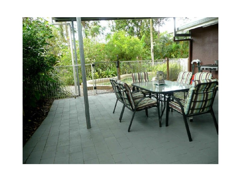 17 Tolson Close, Brinsmead QLD 4870