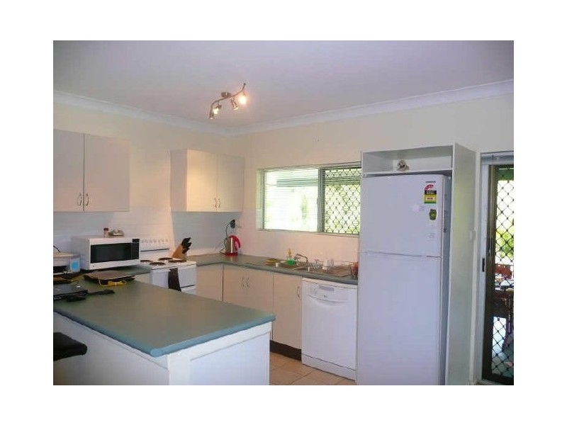 55 Mestrez Street, Mooroobool QLD 4870