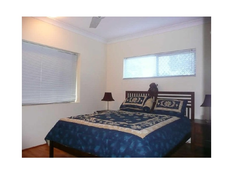 55 Mestrez Street, Mooroobool QLD 4870