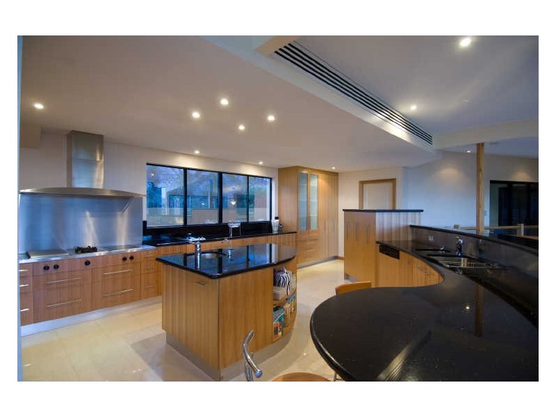 7 Knott Court, Whitfield QLD 4870