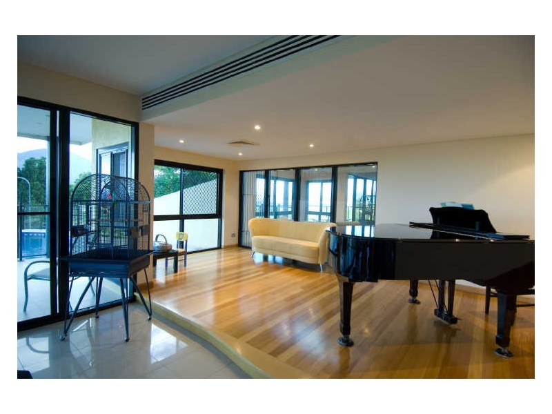 7 Knott Court, Whitfield QLD 4870