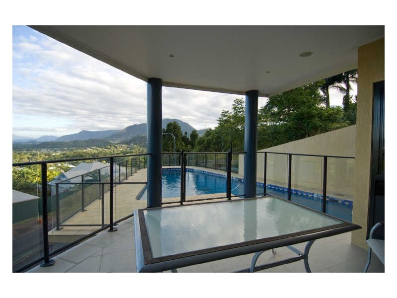 7 Knott Court, Whitfield QLD 4870