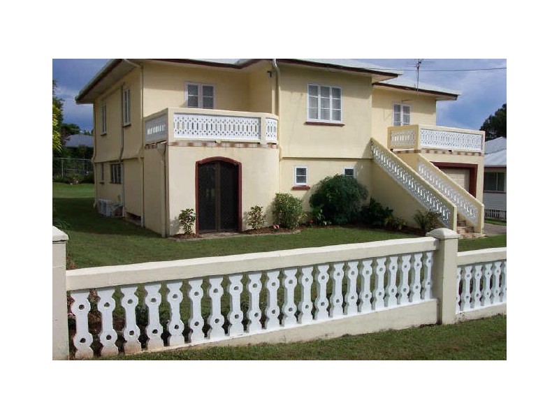 6 Tully Street, Stratford QLD 4870