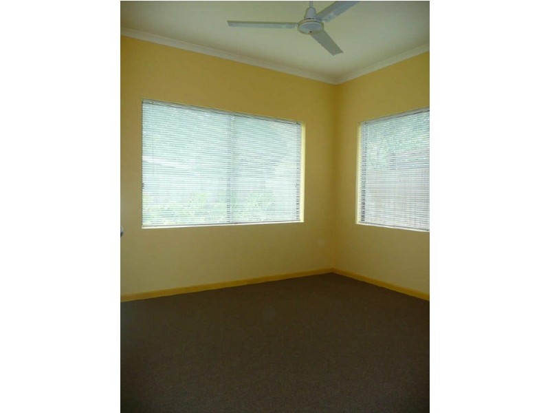 1/139 Jensen Street, Whitfield QLD 4870