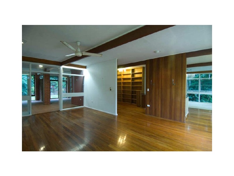 94 Hillview Crescent, Whitfield QLD 4870