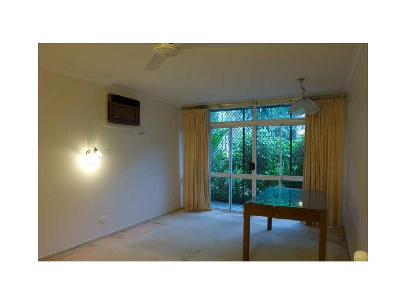 94 Hillview Crescent, Whitfield QLD 4870