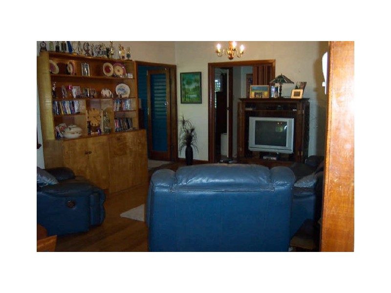 187 Woodward Street, Whitfield QLD 4870