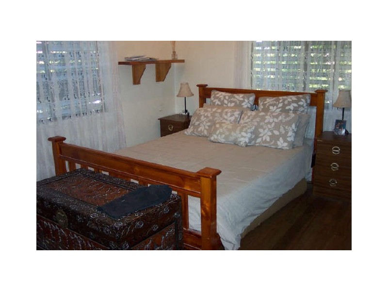 187 Woodward Street, Whitfield QLD 4870