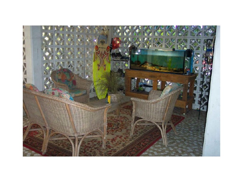 187 Woodward Street, Whitfield QLD 4870