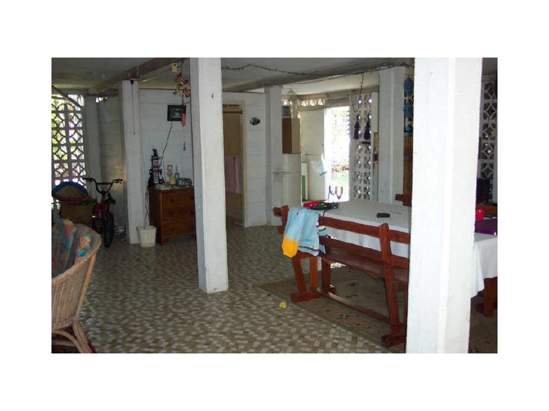 187 Woodward Street, Whitfield QLD 4870