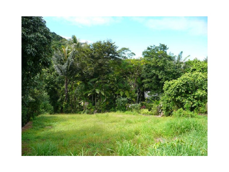 7 Bellevue Crescent, Edge Hill QLD 4870