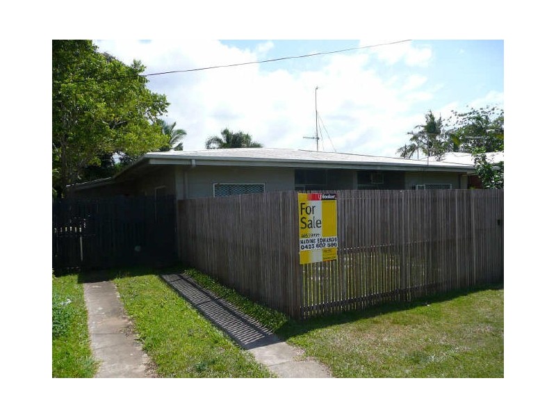 1/233 Buchan Street, Westcourt QLD 4870