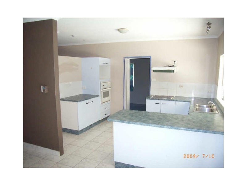 38 Lissner Crescent, Earlville QLD 4870