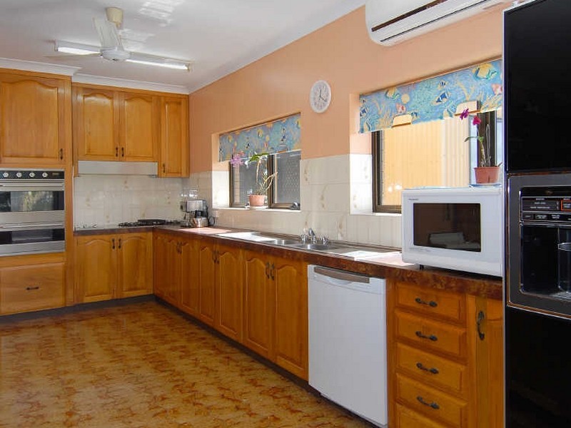 56 Koppen Terrace, Mooroobool QLD 4870