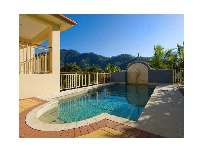 7 East Park Ridge Drive, Park Ridge QLD 4125