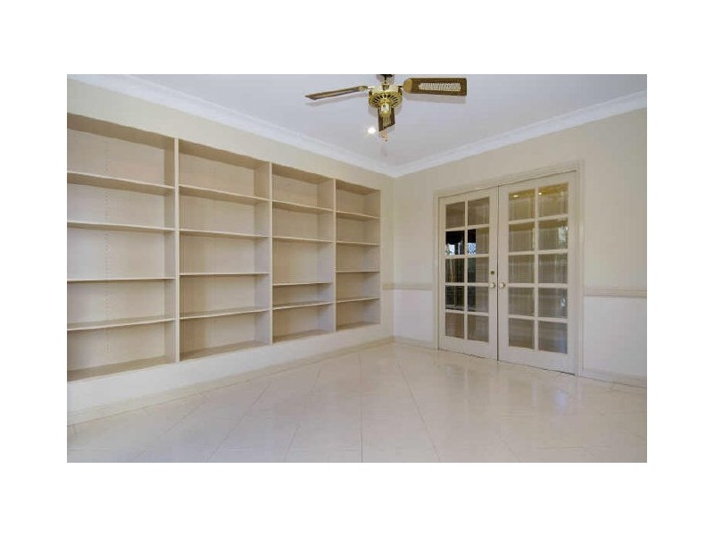7 East Park Ridge Drive, Park Ridge QLD 4125