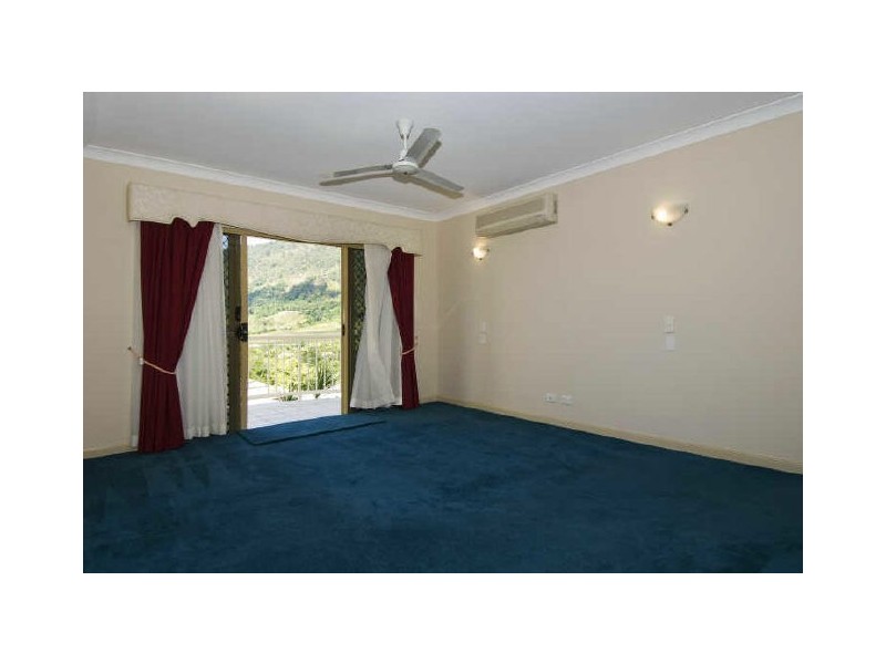 7 East Park Ridge Drive, Park Ridge QLD 4125