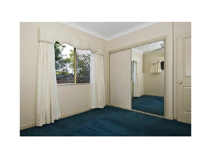 7 East Park Ridge Drive, Park Ridge QLD 4125