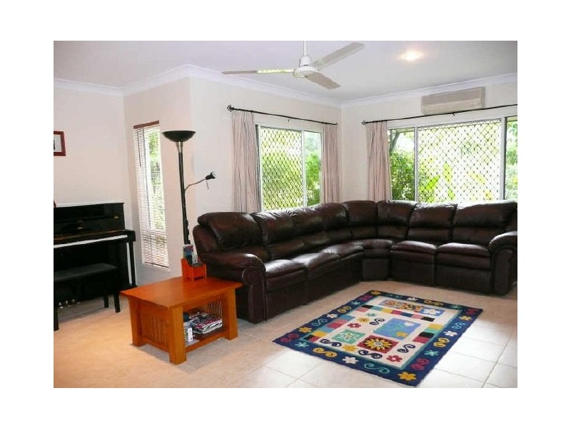 40 Taringa Street, Brinsmead QLD 4870