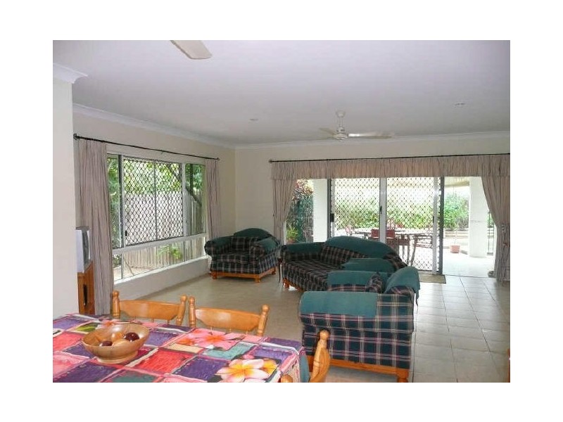 40 Taringa Street, Brinsmead QLD 4870