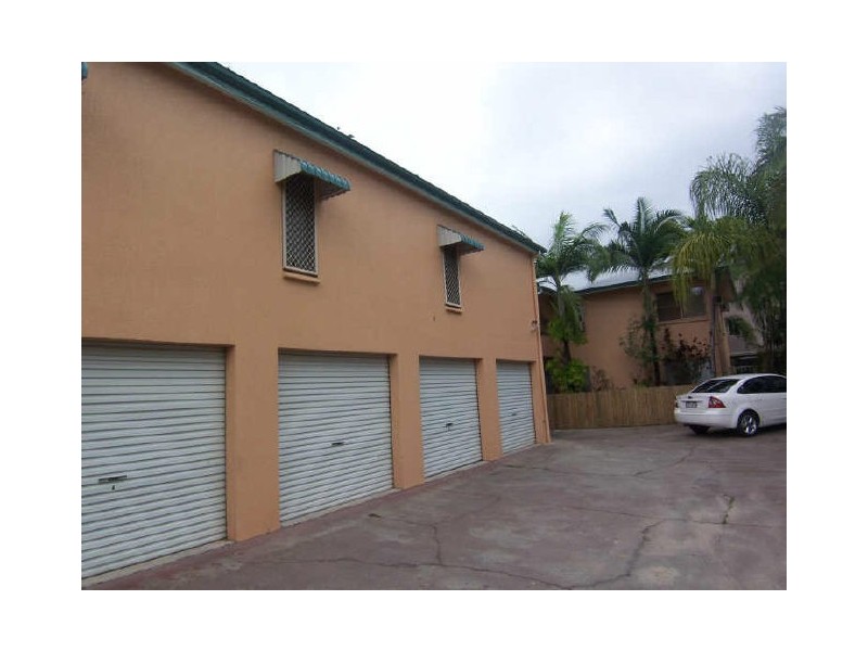 8/21 Springfield Crescent, Manoora QLD 4870