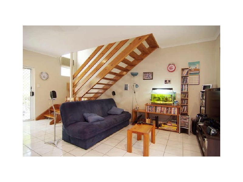 8/17 Vallely Street, Freshwater QLD 4870