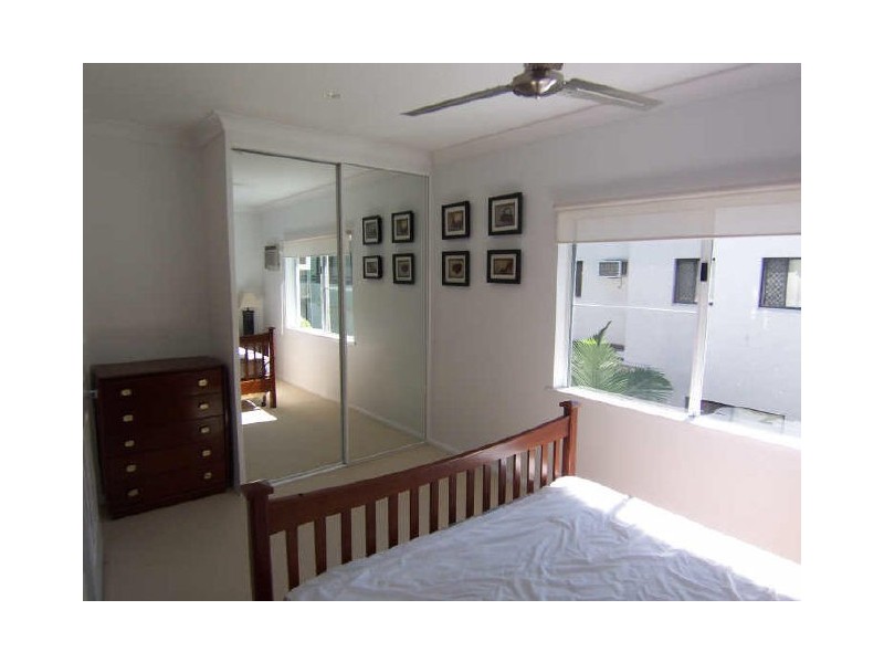 8/60 Charles Street, Parramatta Park QLD 4870