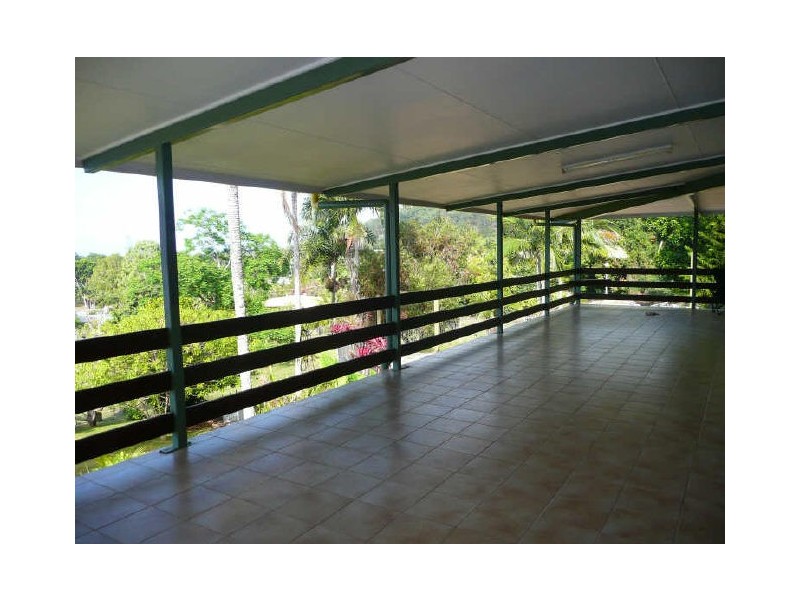 19 Megan Close, Freshwater QLD 4870