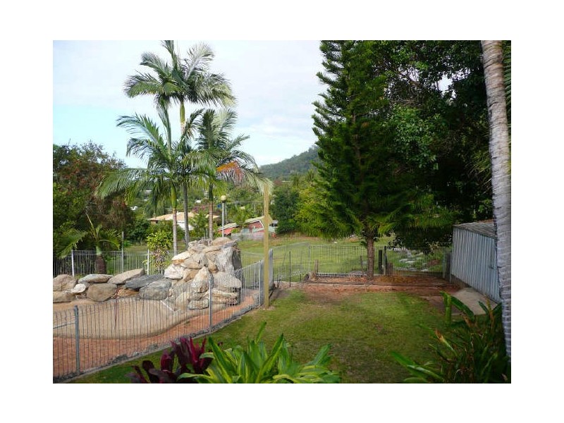 19 Megan Close, Freshwater QLD 4870