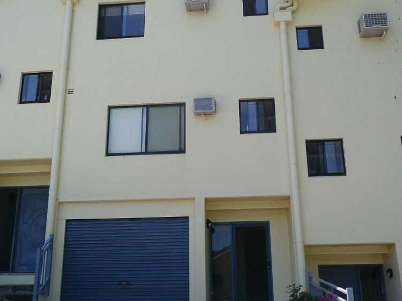 18/106 Moore Street, Trinity Beach QLD 4879